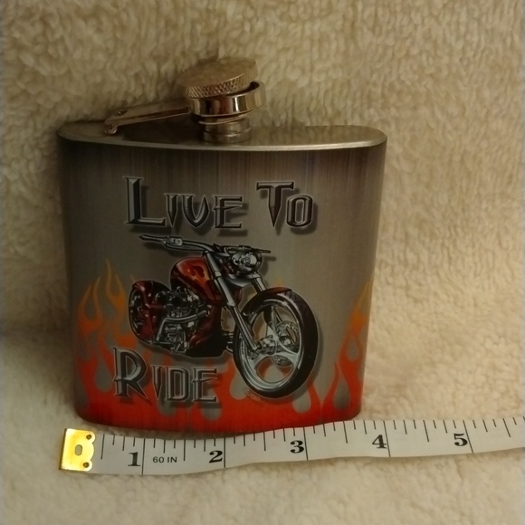 Flask | Motorcycle | Live To Ride - Picture 6 of 6